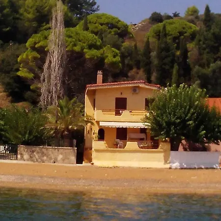 Alekos Houses-waters Edge Apartman
