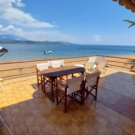 Alekos Houses-waters Edge Lixouri