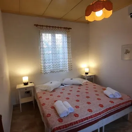 Apartment Alekos Houses-waters Edge Lixouri