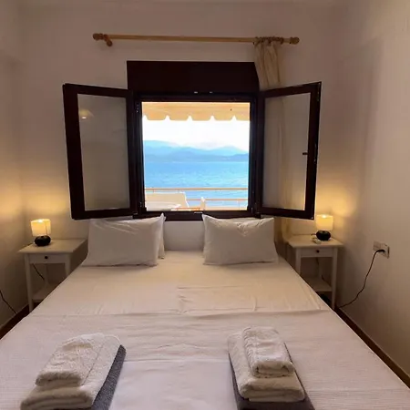 Lejlighed Alekos Houses-waters Edge