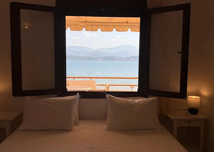 Alekos Houses-waters Edge Appartement