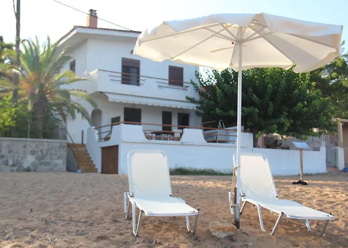 Alekos Houses-waters Edge *